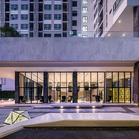 Central Pattaya - Sea View Large Balcony Condo With Infinity Pool Bagian luar foto