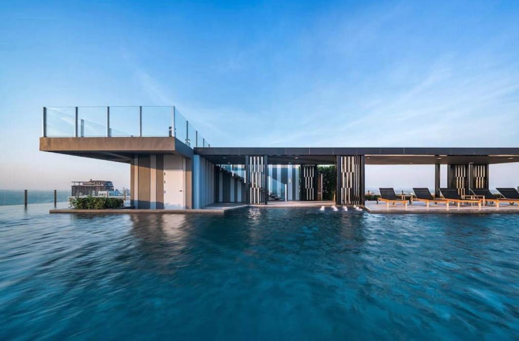 Central Pattaya - Sea View Large Balcony Condo With Infinity Pool Bagian luar foto