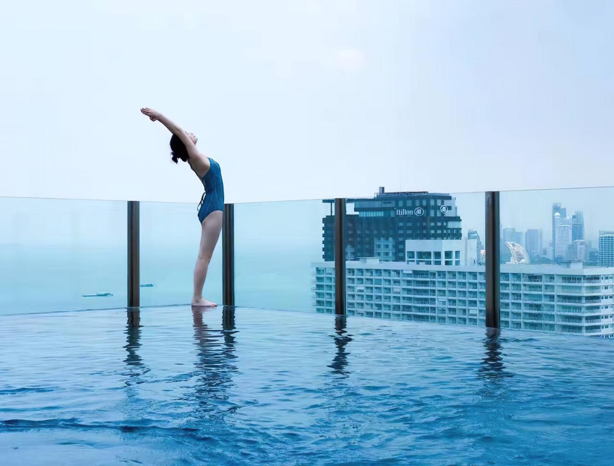 Central Pattaya - Sea View Large Balcony Condo With Infinity Pool Bagian luar foto